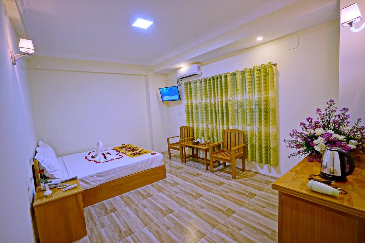 Moon Light Hotel Μανταλέι Εξωτερικό φωτογραφία